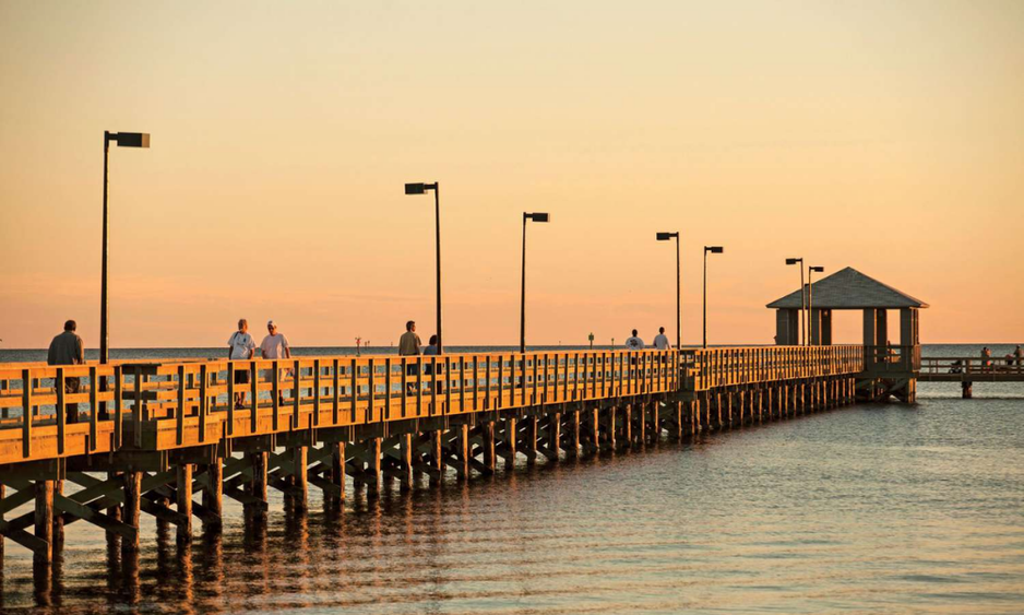 15 Biloxi, MS
